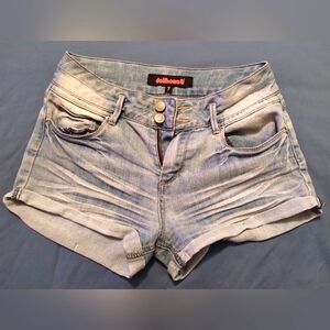 DollHouse size 7 Shorts